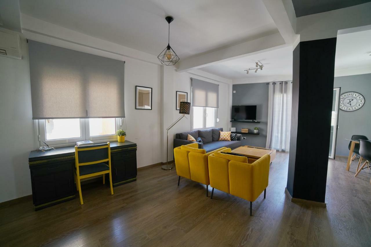 V&V Central & Elegant Apartment Athen Exterior foto